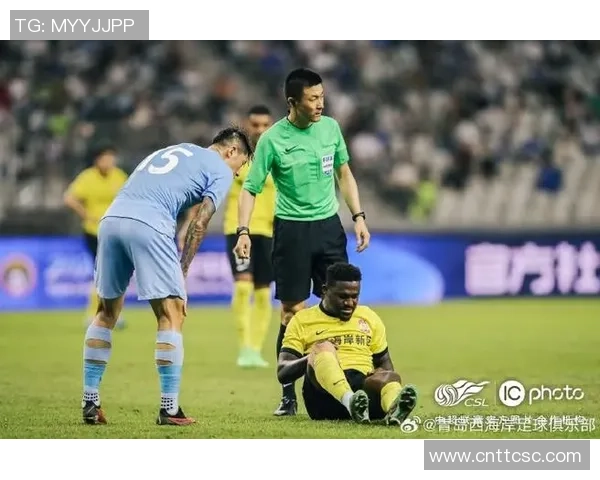 球星医院探望伤员纪实 足球背后的关怀与坚持