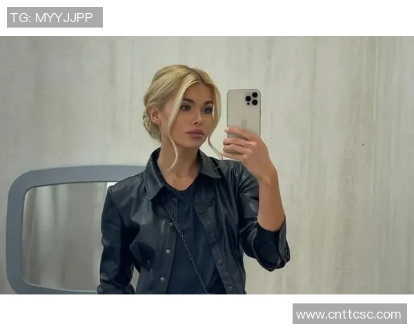 帕梅拉足球球星成长历程与辉煌成就全面解读 帕梅拉足球球星成长历程与辉煌成就全面解读